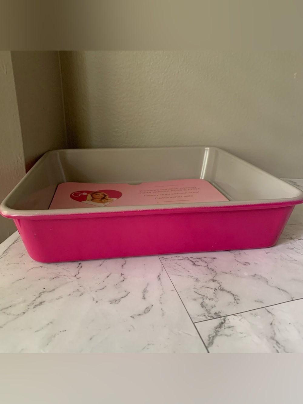 Paris Hilton Nonstick Carbon Steel  9-Inch Square Cake Pan
